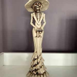 Artesanal Catrina (8.5”)
